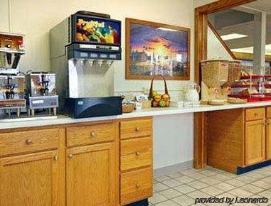 Hotel Super 8 By Wyndham Walnut Restaurant foto